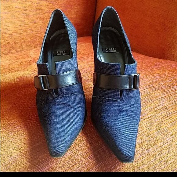 Stuart Weitzman  - Picture 9 of 13